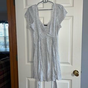 Abercrombie White Polka Dot Dress